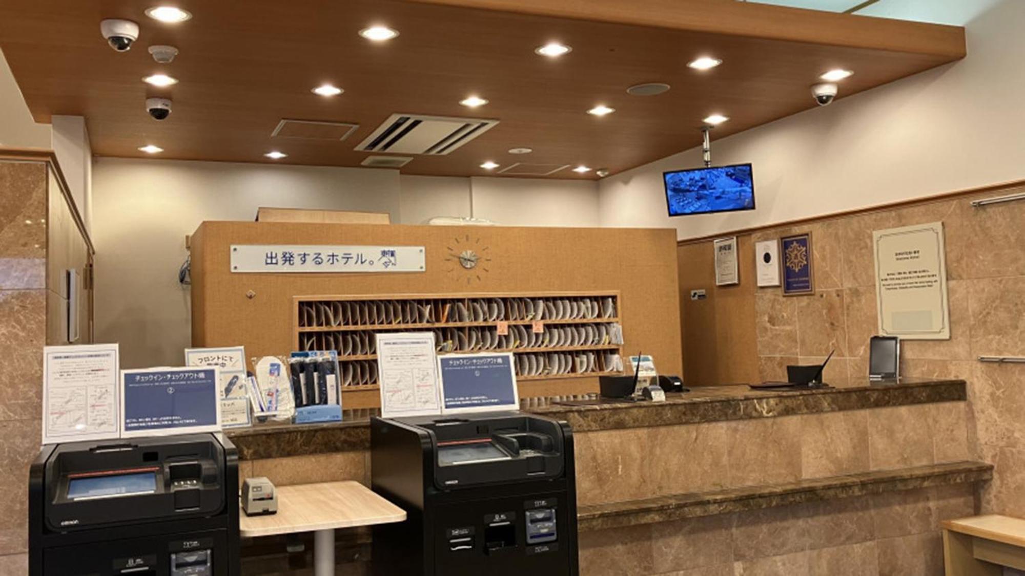 Toyoko Inn Yonezawa Ekimae Exterior photo